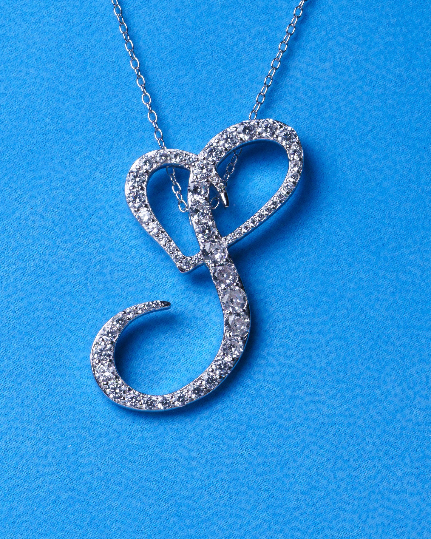 The Amore Necklace